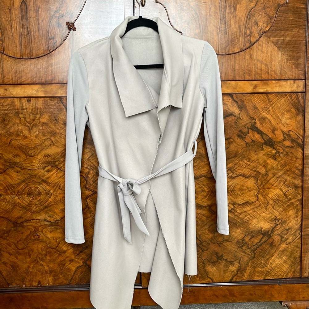 Light grey coat